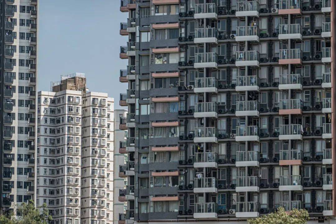 停车变住房与香港住进停车格的启示（两则）爱游戏最新家车孰重︱削车位、保住房：纽约(图3)