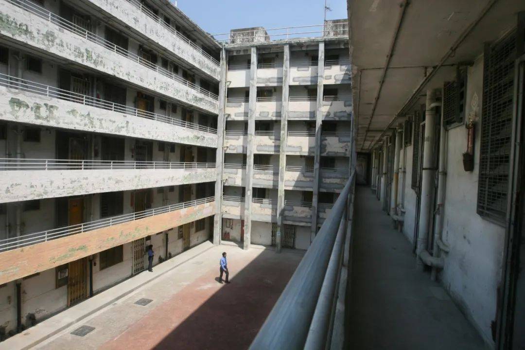 停车变住房与香港住进停车格的启示（两则）爱游戏最新家车孰重︱削车位、保住房：纽约(图9)
