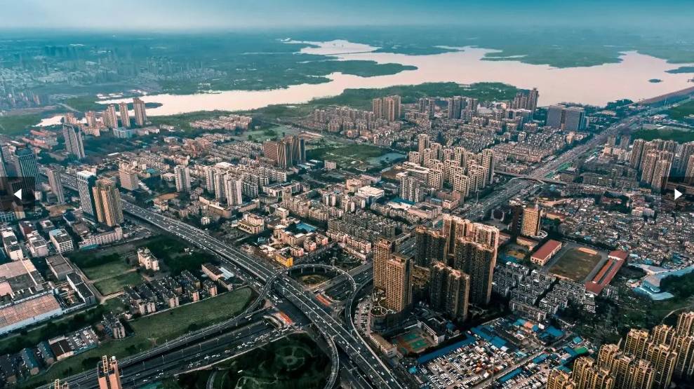 盘百科-环境-户型-价格 -地址-楼盘详情-配套-电话-交房时间ayx爱游戏app体育晶宫山水拾光热线发布丨售楼处电线第一季度楼(图2) 盘百科-环境-户型-价格 -地址-楼盘详情-配套-电话-交房时间ayx爱游戏app体育晶宫山水拾光热线发布丨售楼处电线第一季度楼(图2)